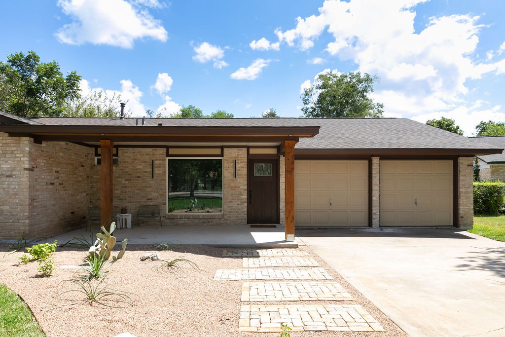 Village Cir, Austin, TX 78745