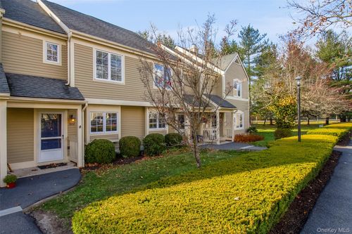 1602 Nutmeg Dr, Carmel, NY, 10512-2656 | Card Image