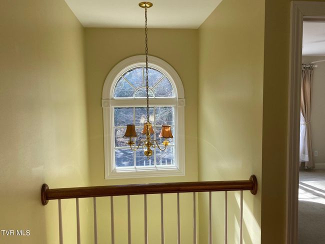 Balcony | Image 12
