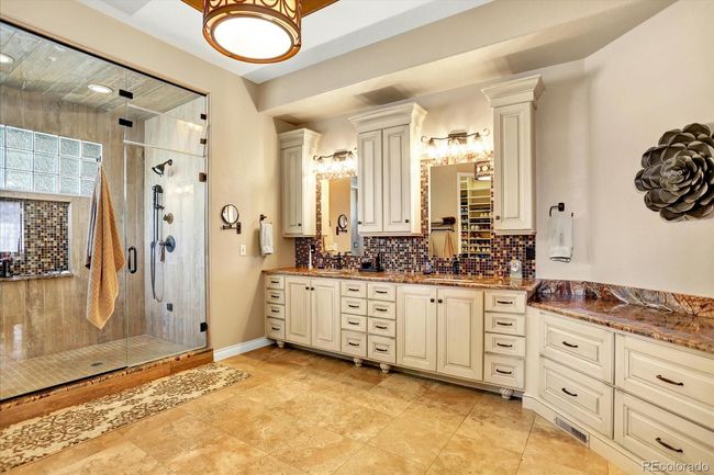 9164 E Lost Hill Trl, House other with 5 bedrooms, 6 bathrooms and 3 parking in Lone Tree CO | Image 25