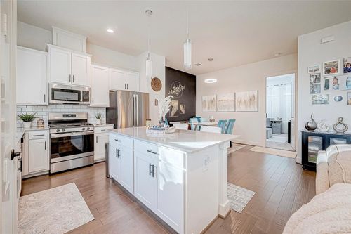 6021 Cypress St, Houston, TX, 77074-7824 | Card Image