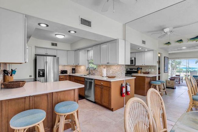 Kitchen | Image 13