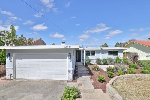 38371 Canyon Heights Drive, Fremont, CA, 94536 | Card Image