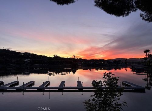 16-24311 Canyon Lake Dr N, Canyon Lake, CA, 92587-8039 | Card Image