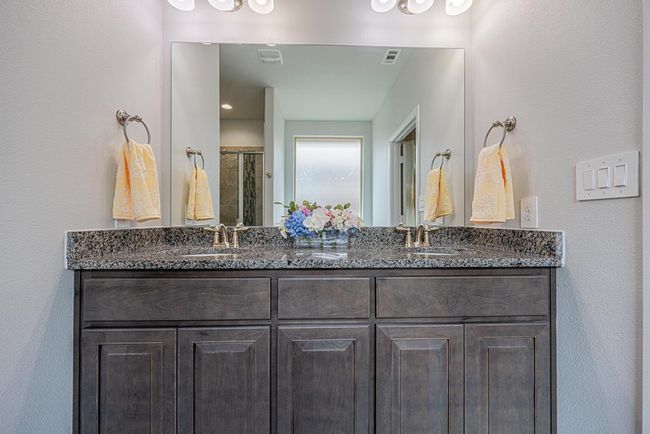 7009 Mcpherson Ln, House other with 3 bedrooms, 2 bathrooms and 2 parking in Midland TX | Image 74