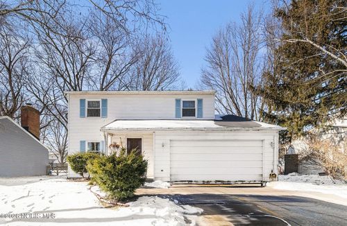 1236 Eastland Dr, Oregon, OH, 43616-4048 | Card Image