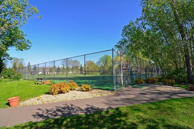 1021 Yuma Ln N, Townhouse with 2 bedrooms, 2 bathrooms and null parking in Plymouth MN | Image 23