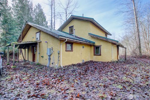 46824 Everett Lake Rd, Concrete, WA, 98237 | Card Image