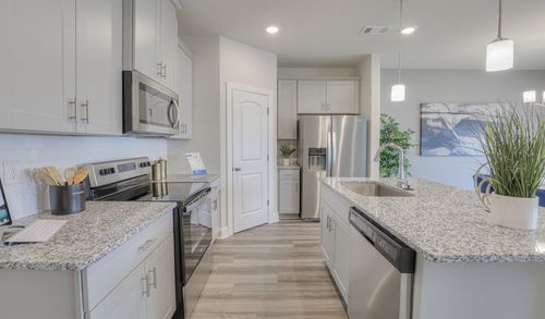 4671 Ridge Bend Dr, Nashville, TN, 37207-3082 | Card Image