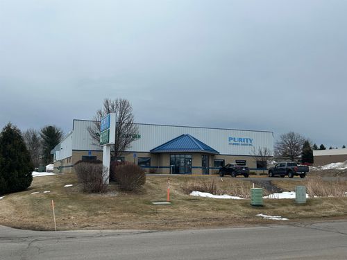 1364 Trade Centre Dr, Traverse City, MI, 49696-8997 | Card Image