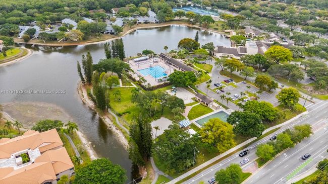 2834 - 3705 Carambola Cir N, Townhouse with 3 bedrooms, 3 bathrooms and null parking in Coconut Creek FL | Image 29