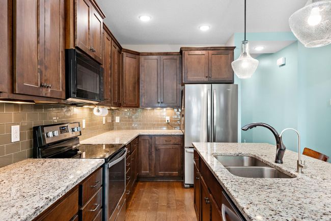 11064 16 Th St Ne, Townhouse with 3 bedrooms, 3 bathrooms and null parking in Saint Michael MN | Image 11