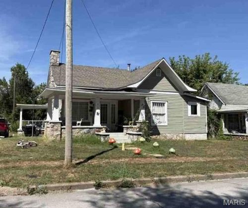 410 N High St, Neosho, MO, 64850-1450 | Card Image