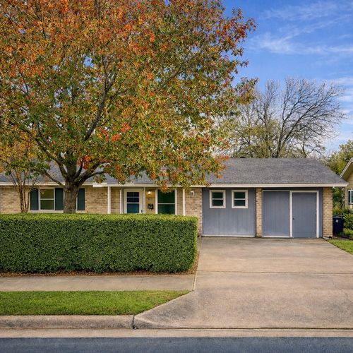 5111 Meadow Creek Dr, Austin, TX, 78745-3045 | Card Image