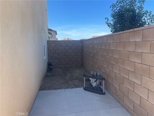 30892 Aviator Ct, Winchester, CA, 92596-8057 | Card Image