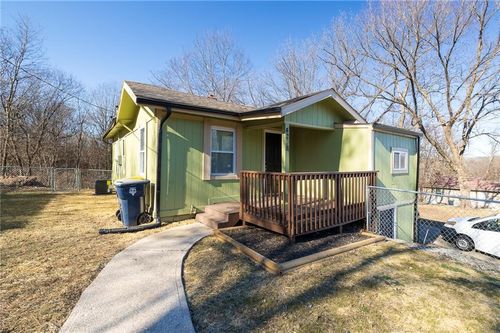 4218 Cypress Ave, Kansas City, MO, 64130-1534 | Card Image