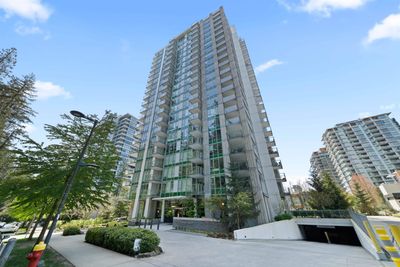 601 - 3355 Binning Rd, Condo with 3 bedrooms, 2 bathrooms and 2 parking in Vancouver BC | Image 1