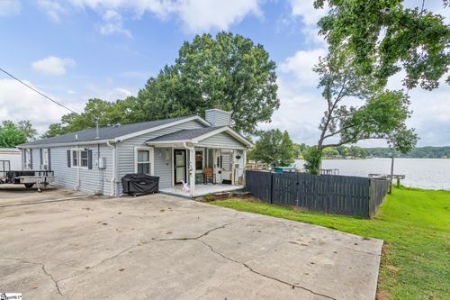 186 Relax St, Waterloo, SC, 29384-3501 | Card Image