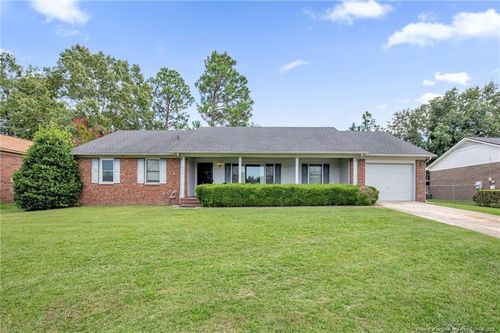 8529 Amish Dr, Fayetteville, NC, 28314-8421 | Card Image