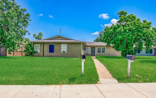 1707 W 7th St, Freeport, TX, 77541-5031 | Card Image