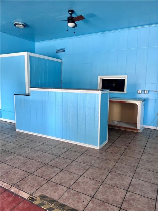 406 N Johnson St, Home with 0 bedrooms, 0 bathrooms and null parking in Alice TX | Image 17