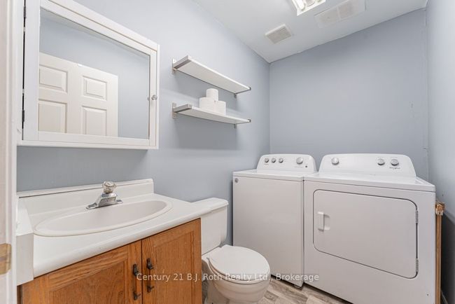 146 Fernwood Dr, House attached with 2 bedrooms, 2 bathrooms and 2 parking in Gravenhurst ON | Image 7