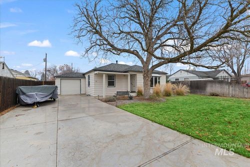 806 S Day Drive, Boise, ID, 83705 | Card Image