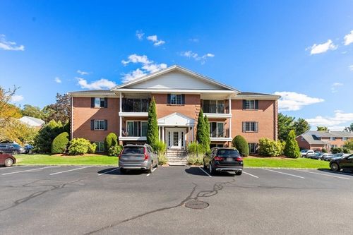 apt-12-5 April Ln, Lexington, MA, 02421-8114 | Card Image