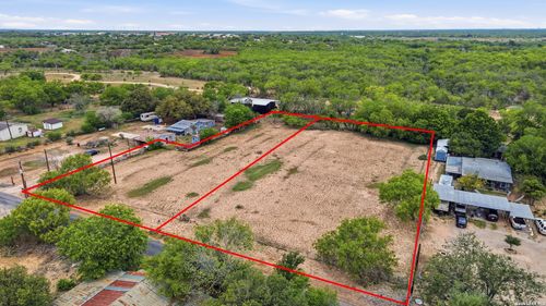 18835 Caballero, San Antonio, TX, 78221 | Card Image