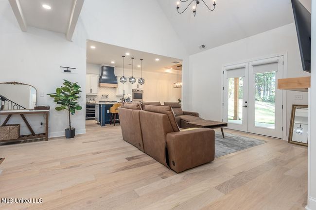 Great Room | Image 6