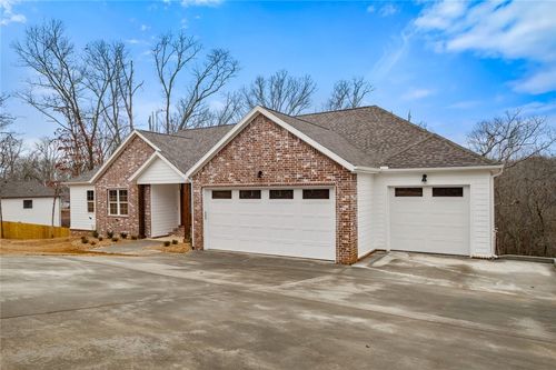 738 Cardin Spur, Pea Ridge, AR, 72751-4049 | Card Image