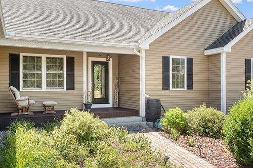 5 Cooperage Way, Townsend, MA, 01469-1426 | Card Image