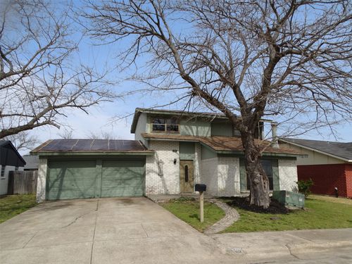 1218 Birchbrook St, Grand Prairie, TX, 75052-5431 | Card Image