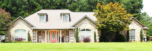138 Weatherby Dr, Hooks, TX, 75561-5703 | Card Image