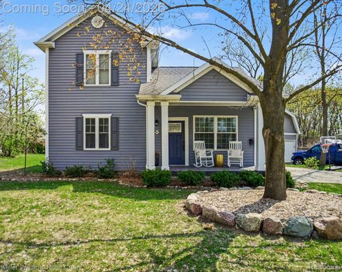 34 Mechanic St, Oxford, MI, 48371-4950 | Card Image