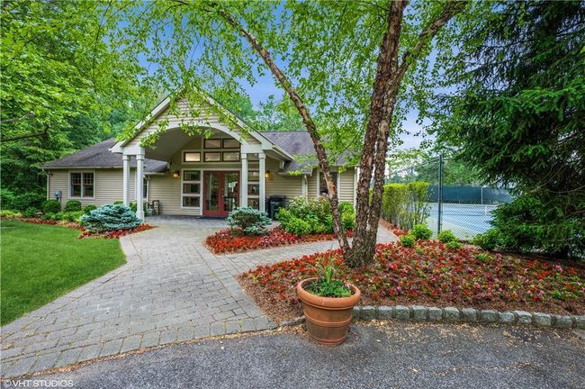 32 Landing Dr, Condo with 2 bedrooms, 3 bathrooms and 1 parking in Dobbs Ferry NY | Image 24