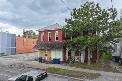 310 S Henry St, Bay City, MI, 48706-4715 | Card Image