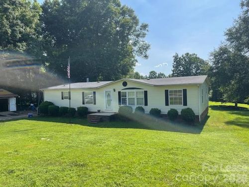 900 Grace Dr, Stanley, NC, 28164-4108 | Card Image