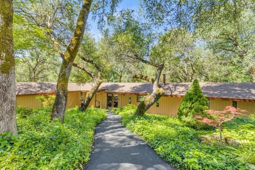 4262 Cameron Rd, Cameron Park, CA, 95682-9672 | Card Image