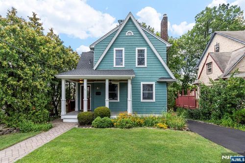 34 Harding Rd, Glen Rock, NJ, 07452-1317 | Card Image