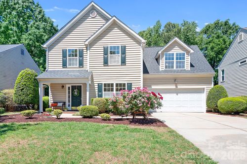 4634 Bridle Ridge Ln, Charlotte, NC, 28269-0446 | Card Image