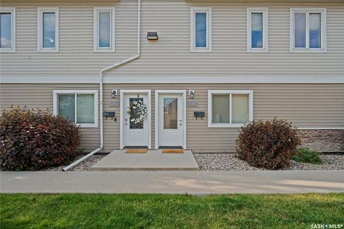 318-1225 Empress St, Regina, SK, S4T1G7 | Card Image