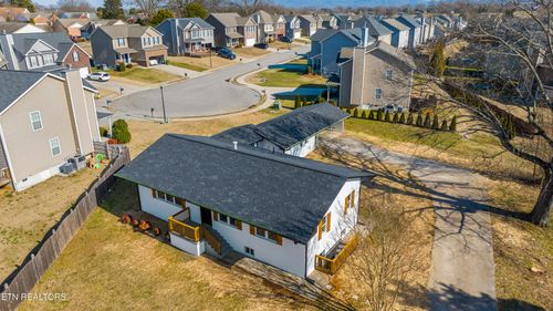 602 Amerine Rd, Maryville, TN, 37804-3518 | Card Image
