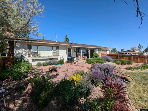 302 Clearview St, Saratoga, WY, 82331-5077 | Card Image