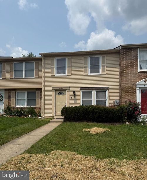 5752 Charstone Ct, FREDERICK, MD, 21703-8628 | Card Image