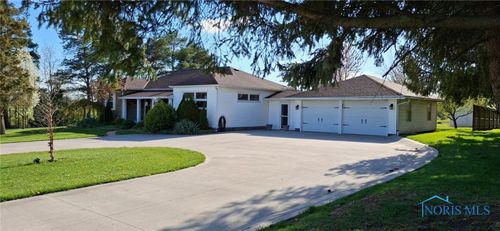 8962 State Route 109, Ottawa, OH, 45875-9681 | Card Image