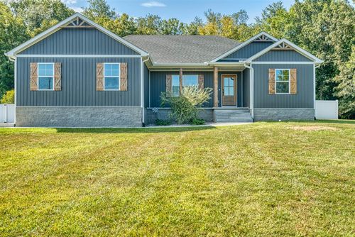 575 E Main St, Auburn, KY, 42206-5156 | Card Image