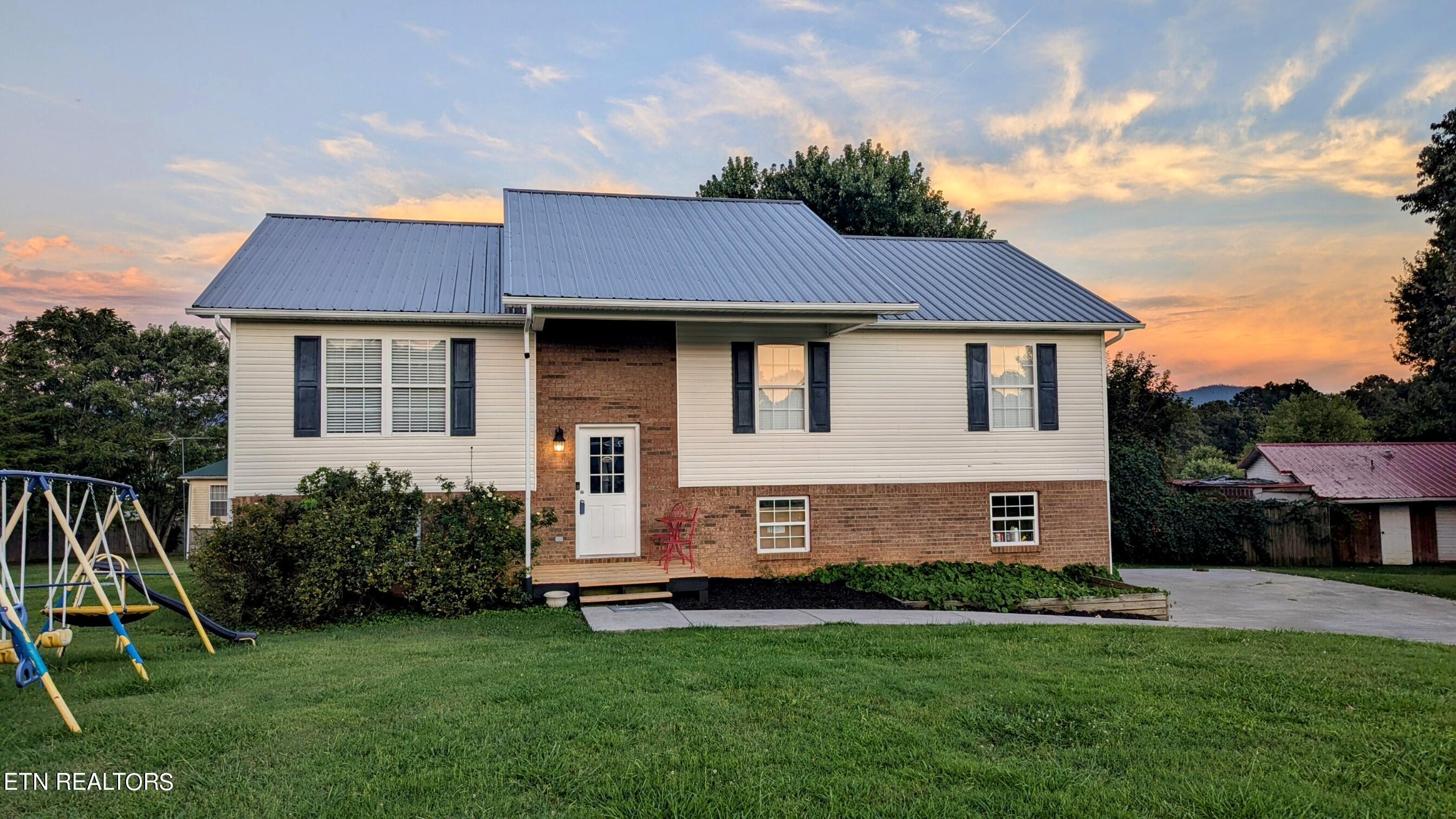 Bluebell Cir, Maryville, TN 37804
