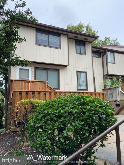 1664 Westwind Way, MCLEAN, VA, 22102-1604 | Card Image