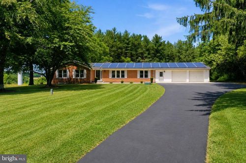 1411 Brighton Dam Rd, Brookeville, MD, 20833-2003 | Card Image